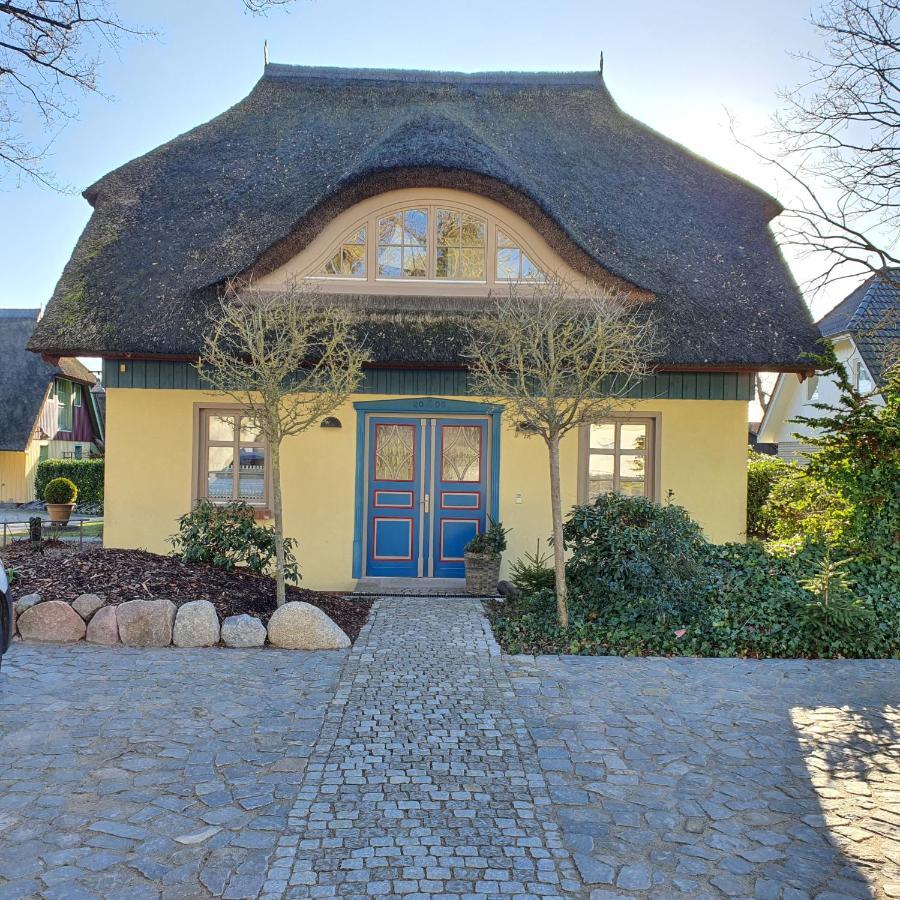"Schiffszimmermannshaus" By Ferienhaus Strandgut Born Exterior photo